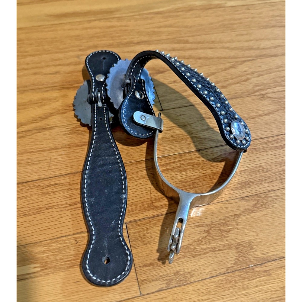 Equestrian Western Leather Concho Spur Straps Black With ONE Spur - Picture 7 of 8